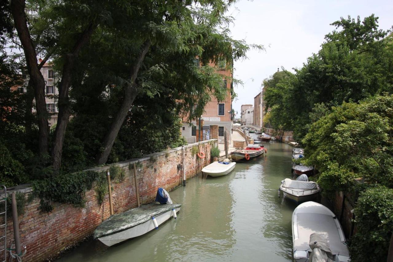 Veneziacentopercento Apartments & Rooms Exteriér fotografie