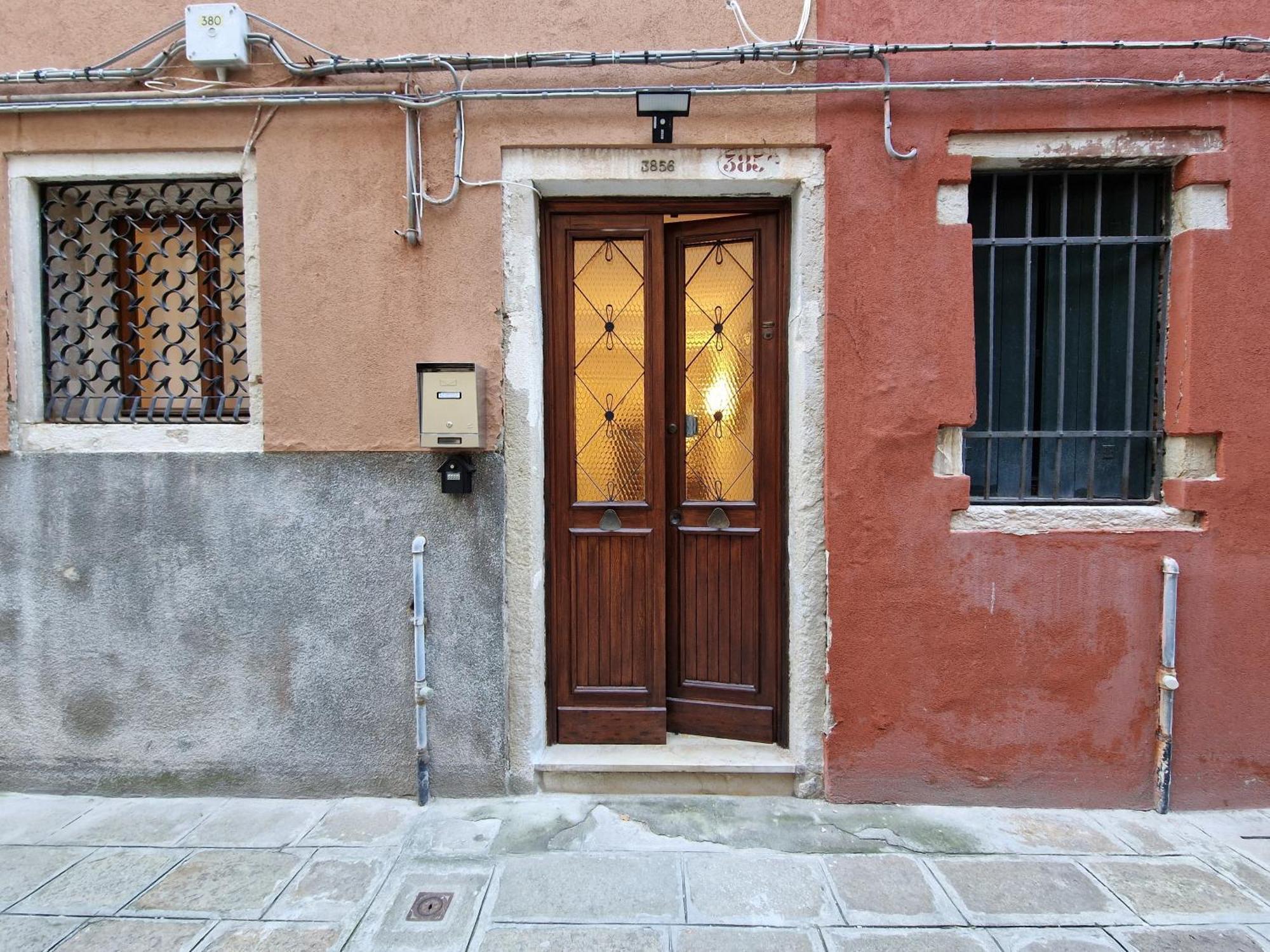 Veneziacentopercento Apartments & Rooms Exteriér fotografie