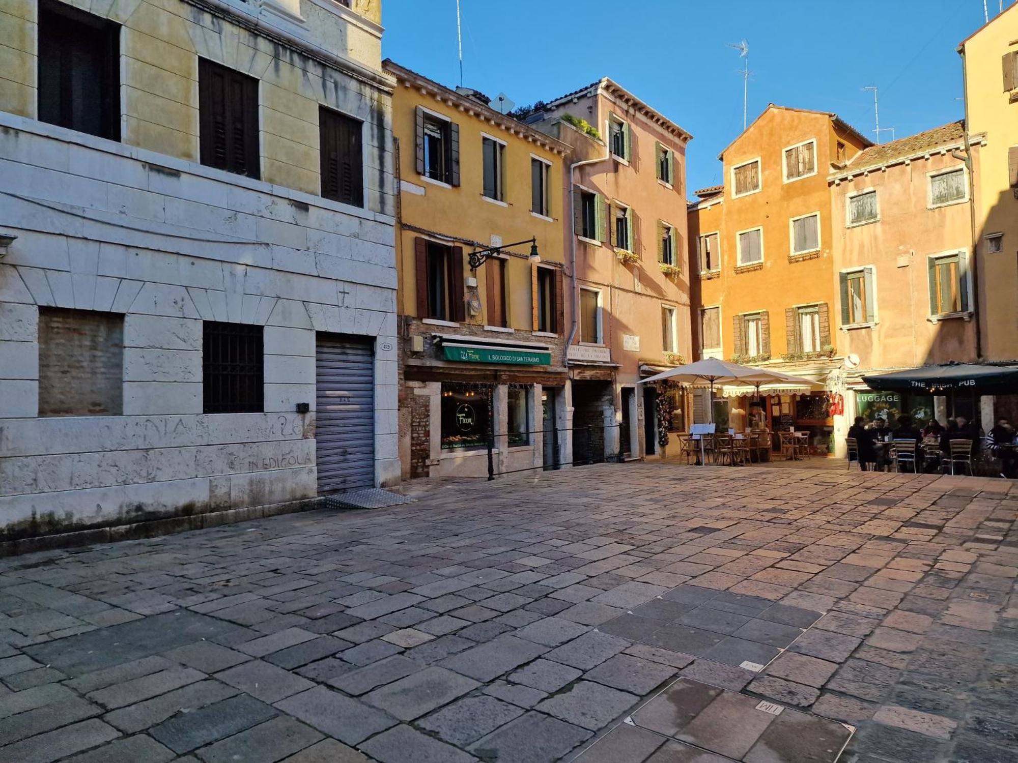 Veneziacentopercento Apartments & Rooms Exteriér fotografie